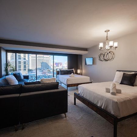 לאס וגאס Iconic Vegas Views - 6 Comfy Beds, No Resort Fees, Center Strip! מראה חיצוני תמונה
