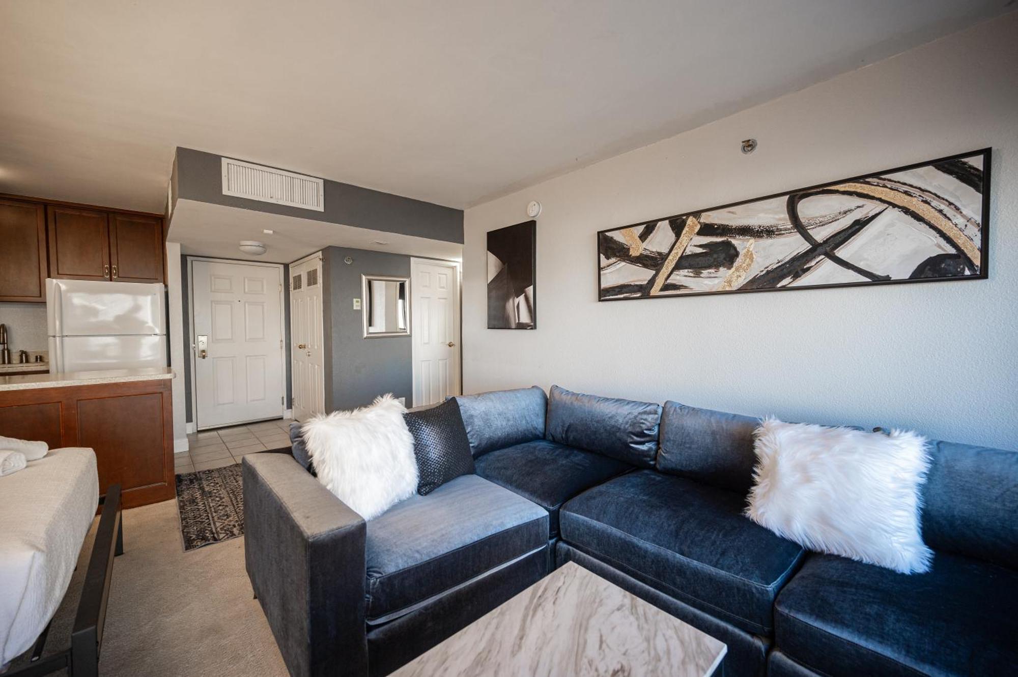 לאס וגאס Iconic Vegas Views - 6 Comfy Beds, No Resort Fees, Center Strip! מראה חיצוני תמונה