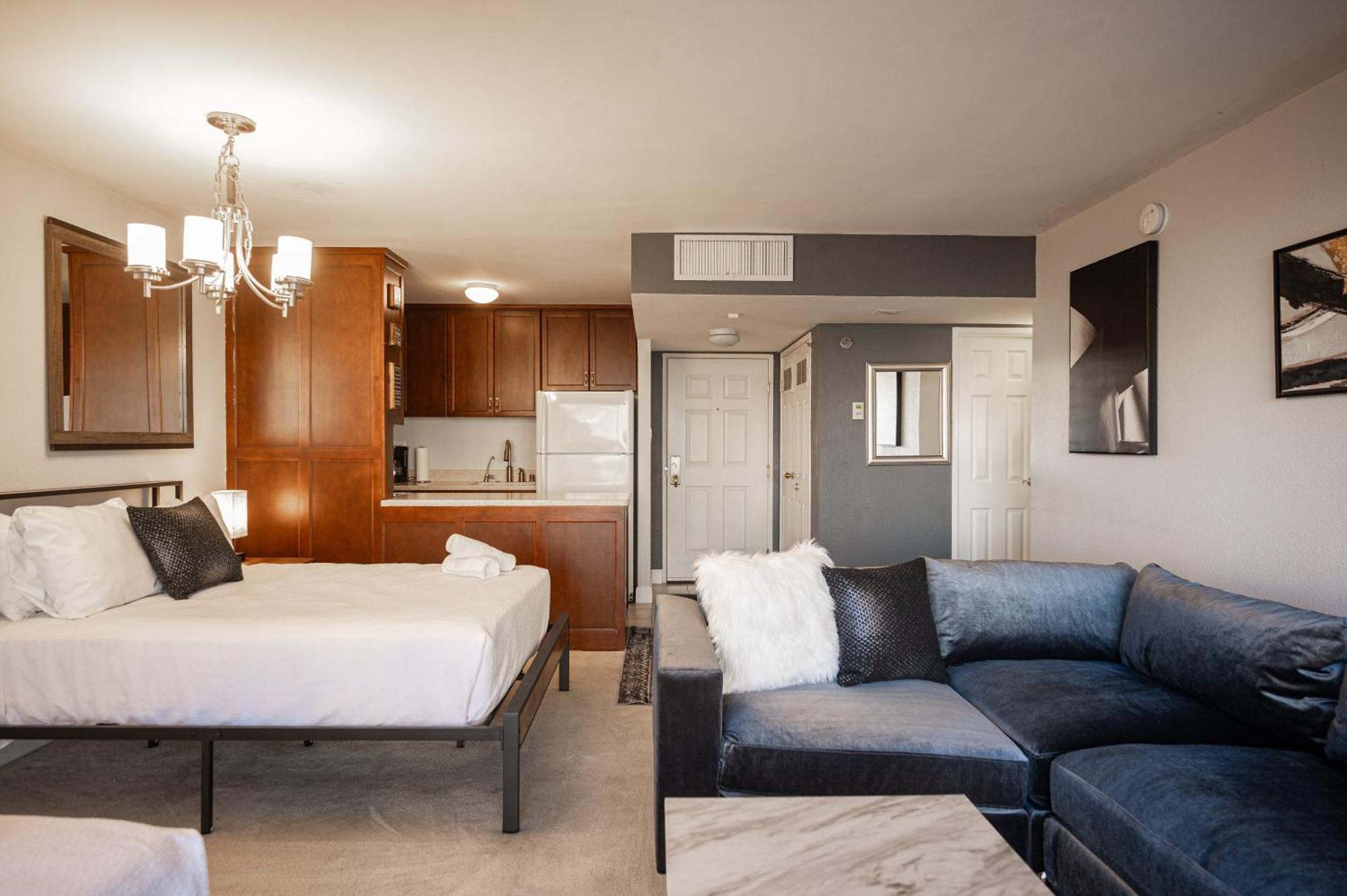 לאס וגאס Iconic Vegas Views - 6 Comfy Beds, No Resort Fees, Center Strip! מראה חיצוני תמונה