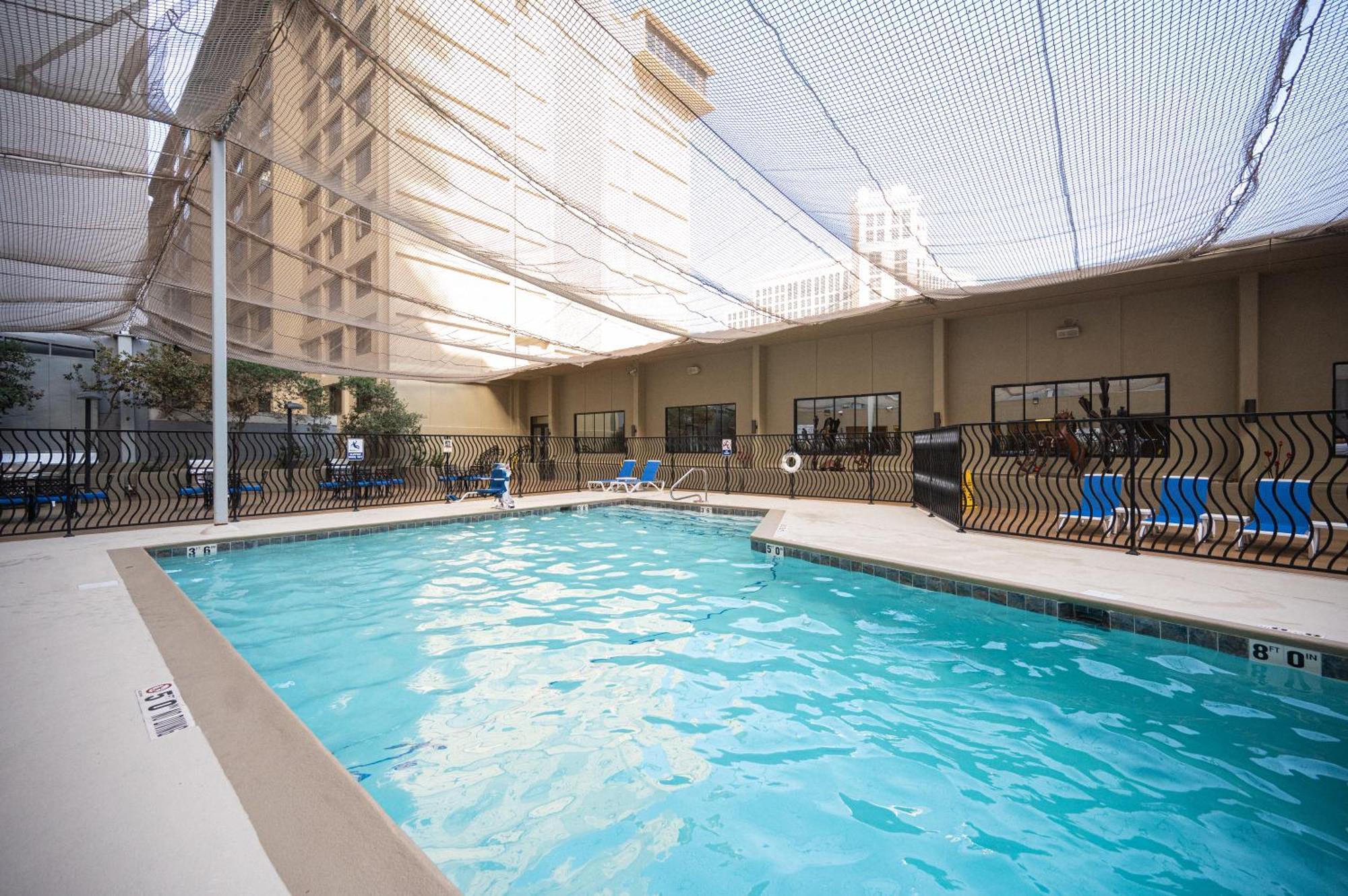 לאס וגאס Iconic Vegas Views - 6 Comfy Beds, No Resort Fees, Center Strip! מראה חיצוני תמונה